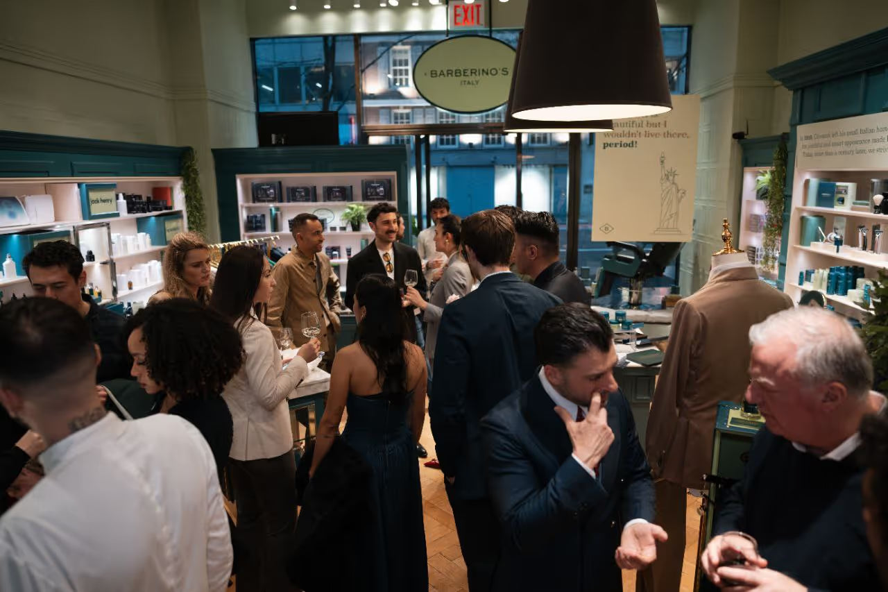 Abito su misura finale — Vinciguerra, qualità sartoriale italiana artigianale